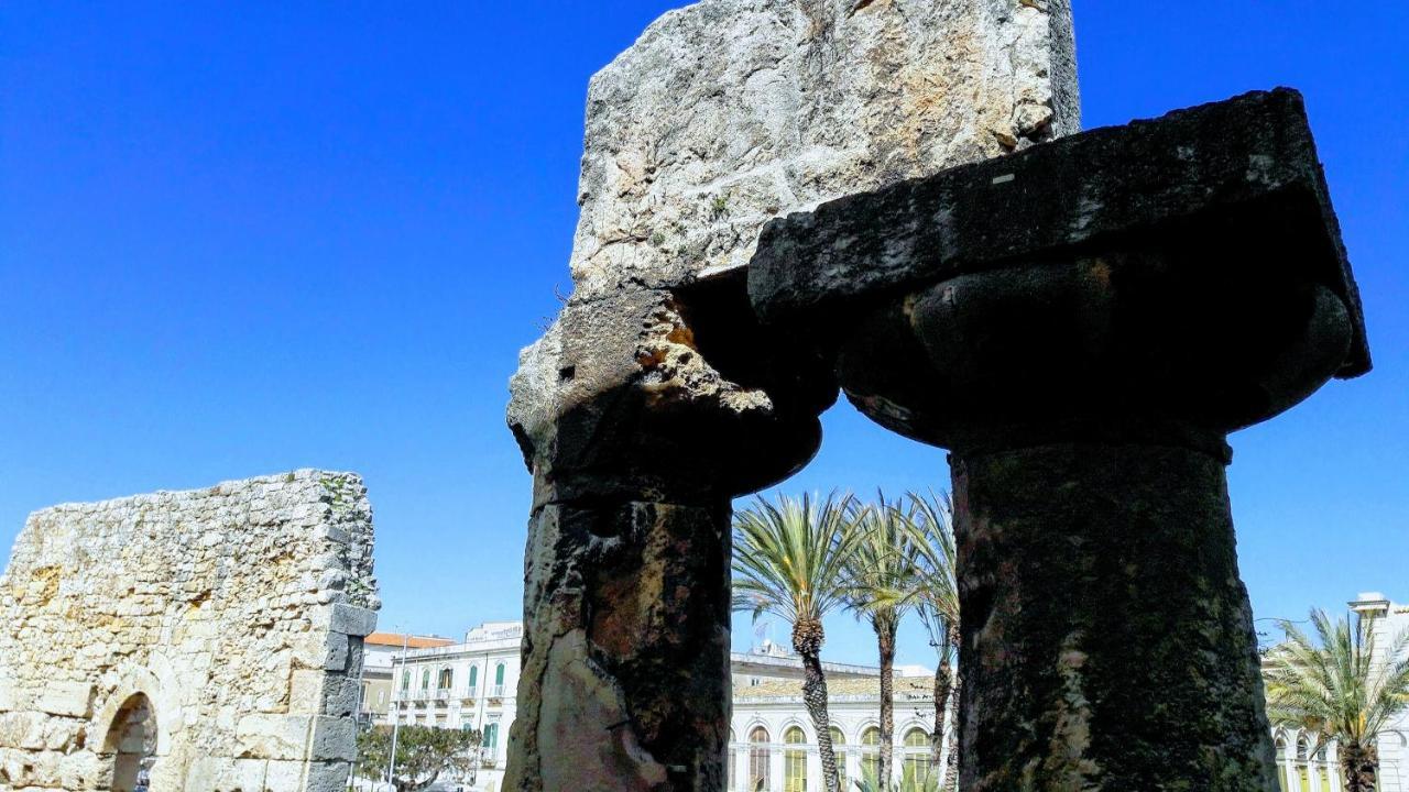 Elegante Appartamento In Palazzo Storico Ortigia Syracuse ภายนอก รูปภาพ