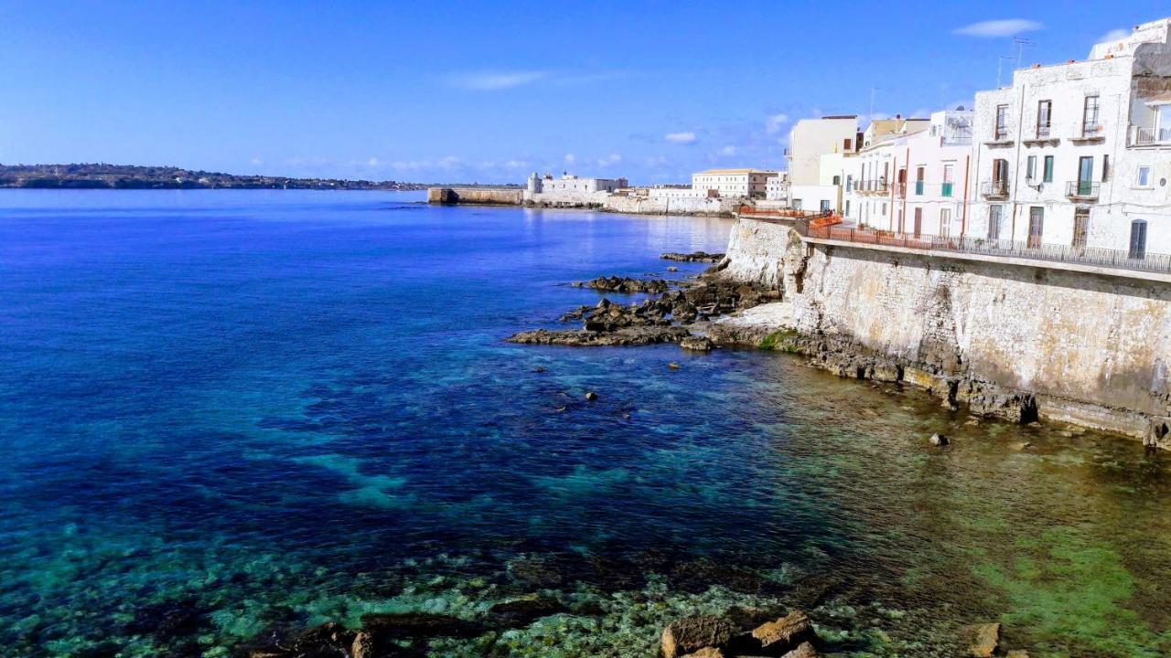 Elegante Appartamento In Palazzo Storico Ortigia Syracuse ภายนอก รูปภาพ