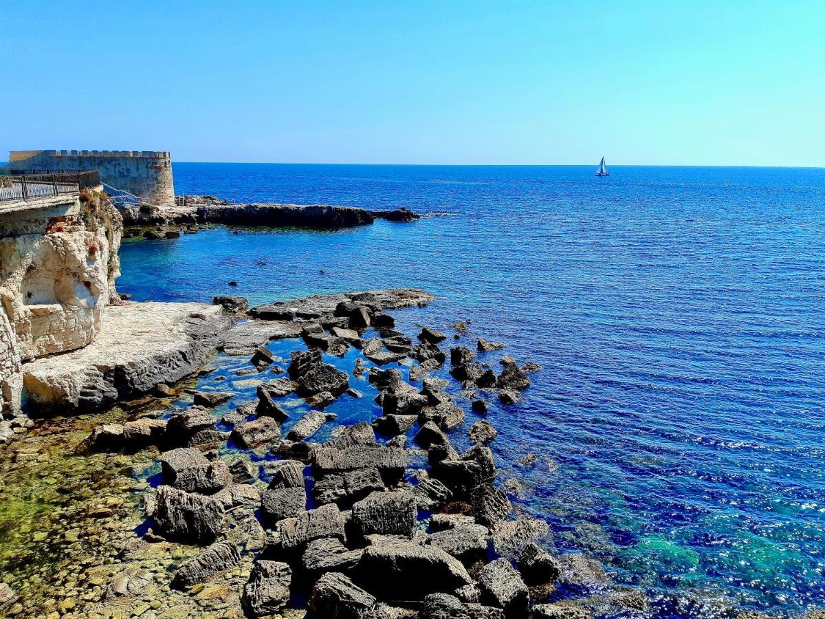 Elegante Appartamento In Palazzo Storico Ortigia Syracuse ภายนอก รูปภาพ